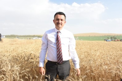 Tarım Bakanı Pakdemirli Açıklaması 'Fiyatlar Üreticimizi Memnun Ediyor'