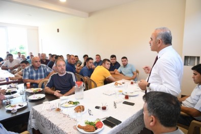 Altınordu Belediye Başkanı Tekintaş Açıklaması 'Yapılan Hizmetlerde Personelin Büyük Emeği Var'