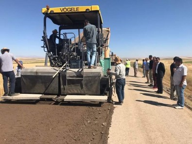 Bulanık'ta Yol Yapım Çalışması