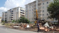 KAMULAŞTIRMA - Bursa'da Trafik Akışını Olumsuz Etkileyen Binalar Yıkılıyor