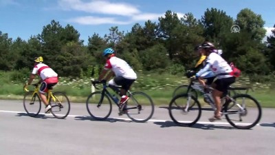 Engelli Hakları İçin Lahey'e Bisiklet Turu