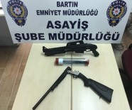 KARAKÖY - Katil Zanlılarının Evlerinde Silahlar Ele Geçirildi
