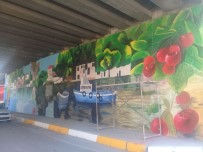 RECEP ÖZTÜRK - Körfez Rengarenk Oldu