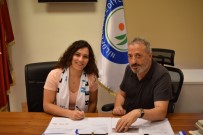 VOLEYBOL TAKIMI - Sarıoğlu Nilüfer Belediyespor'da