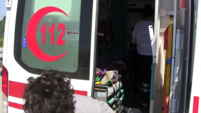 Akçakoca'da Trafik Kazası Açıklaması 2 Yaralı