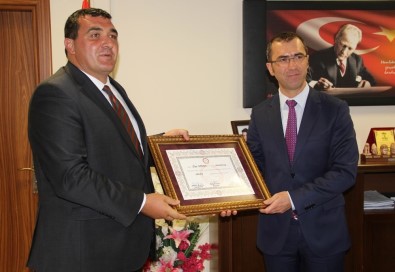 CHP Sivas Milletvekili Karasu, Mazbatasını Aldı