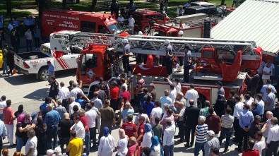 İtfaiye Aracıyla Son Yolculuğuna Uğurlandı