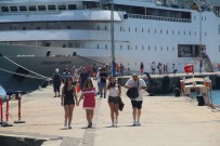 BAHAMA - Lübnanlılar Gemiyle Geldi