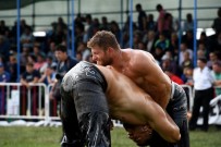 İSMAİL BALABAN - Nilifür'de İsmail Balaban Şampiyon