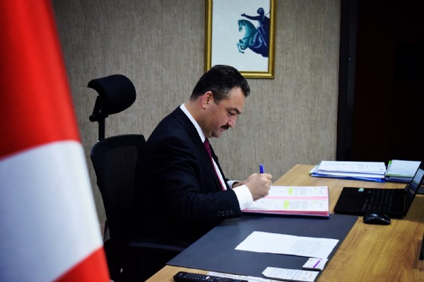 YENİ SİSTEM ve YENİ TÜRKİYE