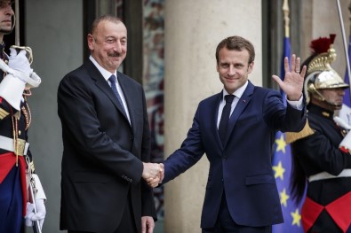 Aliyev, Fransa'da