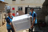 MEHMET EKİNCİ - Eyyübiye'de Yardıma Muhtaç Vatandaşların Yüzü Güldü