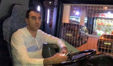 Fenerbahçe'nin Eski Takım Otobüsünde Korkunç Kaza