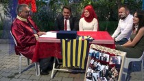 Fenerbahçeliler Günü'nde Nikah Masasına Oturdular