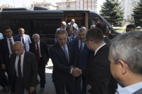 SÜLEYMAN KAMÇI - Milli Savunma Bakanı Akar Büyükşehir'de