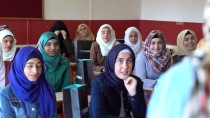 SIĞINMACI - Savaşın Çocukları Gazeteci Olup Türkiye'yi Anlatacak