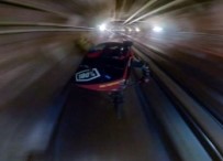 TAKSIM - Taksim Füniküler Tünelinden Bisikletle İndi