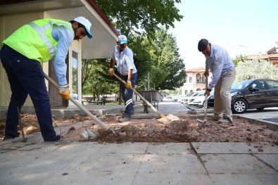 Aksaray'da Belediye Çalışmaları Sürüyor