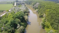 Atık Sularla Kirlenen Sakarya Nehri Havadan Görüntülendi Haberi