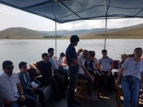 Azerbaycan Halk Dansları Topluluğu Diriliş'te Yat Gezisi Gerçekleştirdi