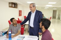 OSMAN GAZI - Demirkol Sınavlara Hazırlanan Gençleri Ziyaret Etti