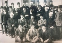 MAHMUT ESAT BOZKURT - İki Başbakan, Yirmi İki Bakan Ve Sayısız Devlet Adamı Yetiştiren Lise