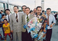 KAN KANSERİ - Orhan Demirdal Ölümünün 17. Yıldönümünde Kabri Başında Anılacak