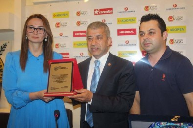 Azerbaycan Milletvekilinden Antalya Gazeteciler Cemiyeti'ne Ziyaret