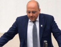 HDP'li Ahmet Şık meclisten çıkarıldı