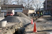 SERDİVAN BELEDİYESİ - Serdivan'a 16 Kilometrelik Yağmursuyu Hattı