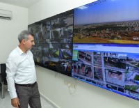 MUTLU YAŞAM - Yeşilyurt Belediyesi 335 Kamerayla İlçeyi Mercek Altına Aldı