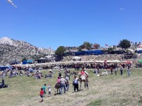 BAYRAM ÖZÇELİK - Yörükler Şenlikte Buluştu