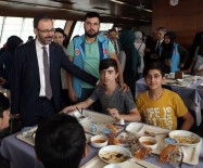 Bakan Mehmet Kasapoğlu'nun 'Maça Götürme' Sözü Gençleri Sevindirdi