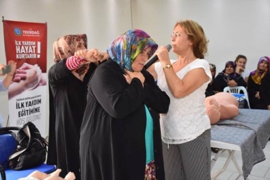 İlk Yardım Eğitimleri Malkara İlçesi İle Devam Etti