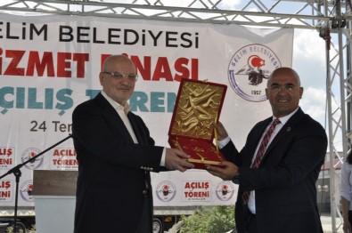 Selim Yeni Belediye Hizmet Binası'na Kavuştu