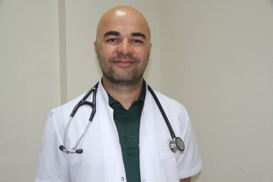 Sıcak Havaya Dikkat Açıklaması 'Güneş Çarpmaları Hayati Risk Taşıyabilir'