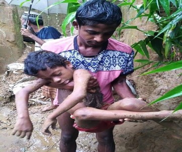 Bangladeş'te Toprak Kayması Açıklaması 4 Ölü