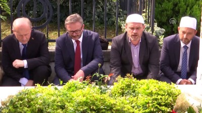 Prof. Dr. Halil İnalcık kabri başında anıldı