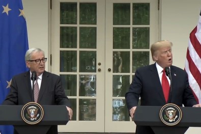 ABD Başkanı Trump Avrupa Komisyonu Başkanı Juncker'i Ağırladı