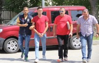 AZİZ SANCAR - Karısını Bıçakla Yaralayan Kocaya Adli Kontrol