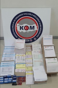 Mersin'de 'Naylon Fatura' Operasyonu