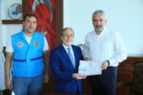 ENVER YıLMAZ - Başkan Yılmaz, Kurban Bağışında Bulundu