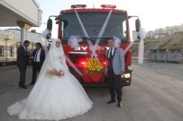 GELİN ARABASI - İtfaiye Aracı Bu Kez Gelin Arabası Oldu