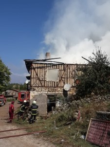 Safranbolu'da Korkutan Ev Yangını