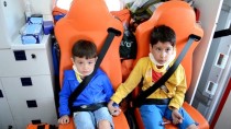 EBRAR - Aksaray'da Minibüs Şarampole Devrildi Açıklaması 10 Yaralı