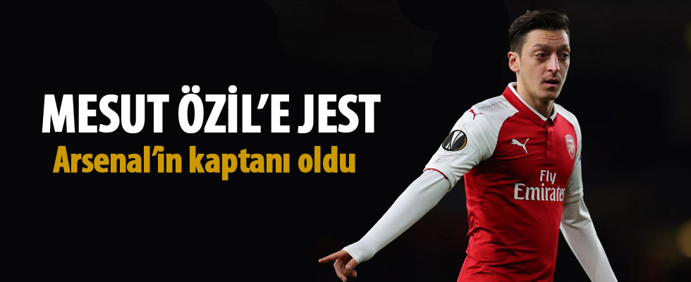 Mesut Özil sahaya kaptan çıktı