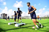 EMMANUEL ADEBAYOR - Başakşehir Yeni Sezon Hazırlıklarını Sürdürüyor