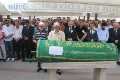 CHP Lideri Kılıçdaroğlu Konya'da Cenazeye Katıldı