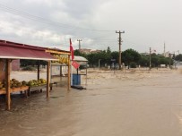 FATIH KıZıLTOPRAK - Ergene'yi Şiddetli Yağış Vurdu