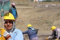 KADIN İŞÇİ - Anadolu Kadınları 'Anadolu'nun Tarihini Gün Yüzüne Çıkarıyor